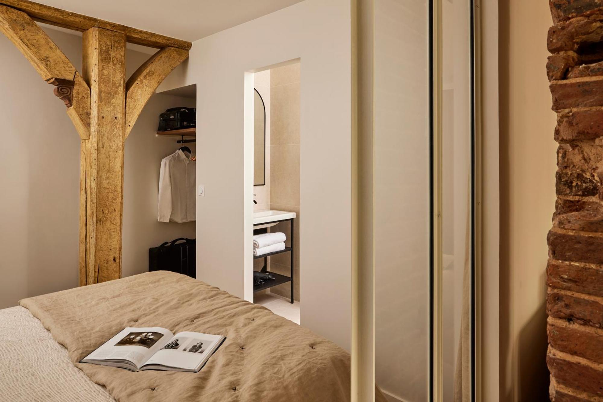 Апартаменти Stylish 2Br & 2Ba With Private Terrace Париж Екстер'єр фото