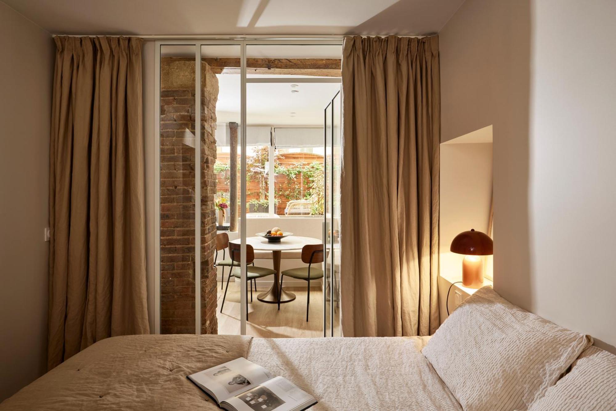 Апартаменти Stylish 2Br & 2Ba With Private Terrace Париж Екстер'єр фото